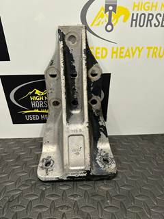 Freightliner Columbia Cab Mount