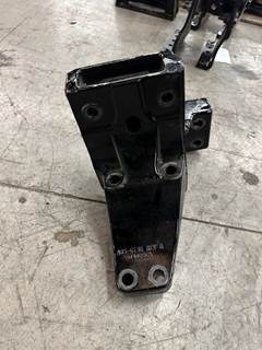 Peterbilt 579EV Left Cab Mount