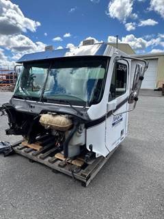Freightliner Columbia Cab Assembly