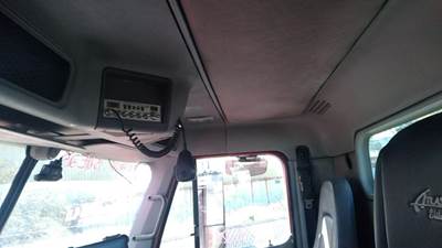 Freightliner Columbia Cab Assembly