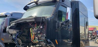 Peterbilt 579 Cab Assembly