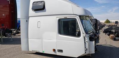 Volvo VNL Cab Assembly