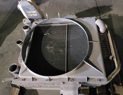 International 4900 Cooling Assembly