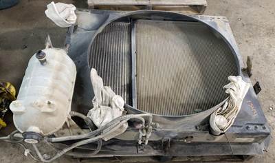 International 8600 Cooling Assembly