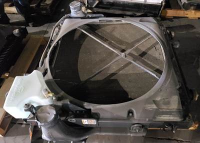 Kenworth T880 Cooling Assembly