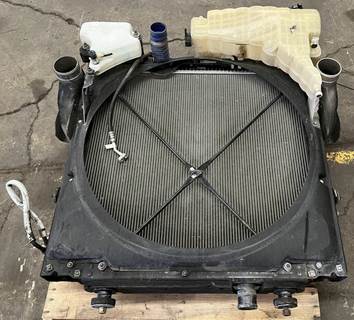 Kenworth T880 Cooling Assembly