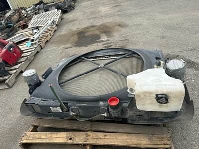 Peterbilt 335 Cooling Assembly