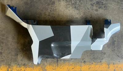 Kenworth T370 Right Cowl