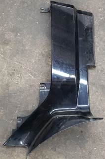 Right side cowl panel pulled from a Kenworth T880 application, OEM P/N
