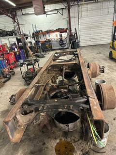 Hendrickson HN400 Cutoff for a International F-2574