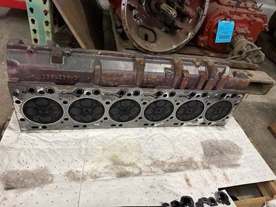 Paccar PX-9 Cylinder Head for a Kenworth T370