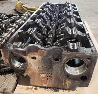 Peterbilt 388 Cylinder Head
