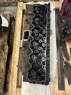 Cummins 8.3L Cylinder Head 24 Valve
Cylinders: 6
Material: Cast Iron
Only