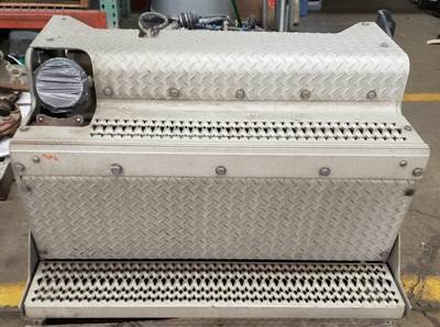 Peterbilt 389 DPF Assembly