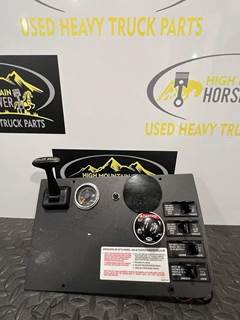 Freightliner Cascadia Dash Panel