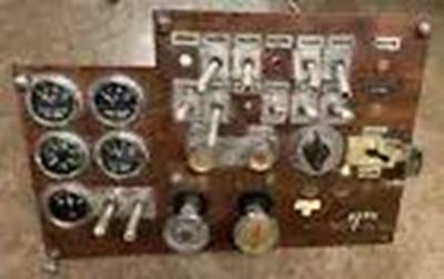 USED GAUGE & SWITCH CONTROL PANEL 
OEM# 17-02940