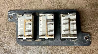 Freightliner Columbia Dashboard Switch