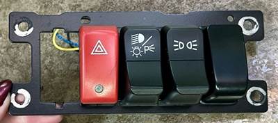 Kenworth T680 Dashboard Switch