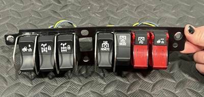 Kenworth T680 Dashboard Switch