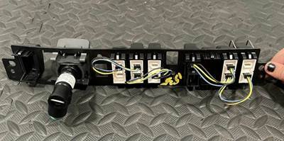 Kenworth T680 Dashboard Switch