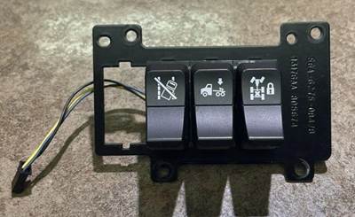 PACCAR KW SWITCH PANEL BRACKET 