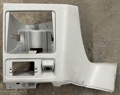 Freightliner Columbia Left Dashboard Assembly