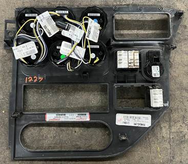 Peterbilt 367 Dashboard Assembly