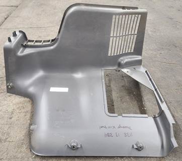 Peterbilt 384 Dashboard Assembly