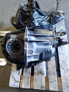 Eaton D40-155 Front Differential for a Kenworth T680