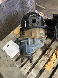 Eaton DSP41 Front Differential for a Peterbilt 365