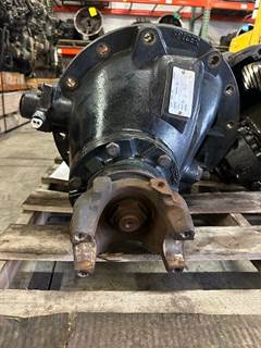 Eaton RDH40 Rear Differential for a Kenworth T880