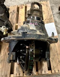 Eaton RDP41-4.11 Rear Differential for a Kenworth T400