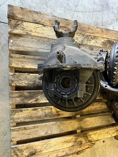 Eaton RSP40 Rear Differential for a Peterbilt 579