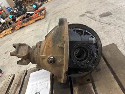 Eaton RSP40 Rear Differential for a Peterbilt 379