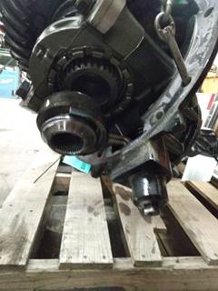 Meritor MRL2014X Rear Differential for a Peterbilt 567