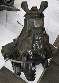 Paccar Rear Differential for a Peterbilt 579