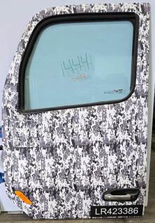 Kenworth T4 SERIES Front Door Assembly