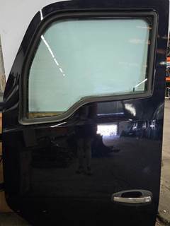 Kenworth T680 Front Door Assembly