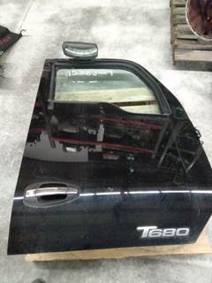 Kenworth T680 Right Front Door Assembly