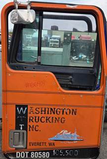 Kenworth T800 Front Door Assembly