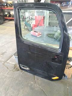 Peterbilt 579 Right Front Door Assembly