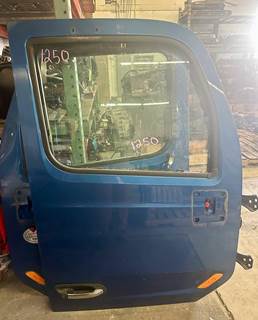 Peterbilt 579 Right Front Door Assembly