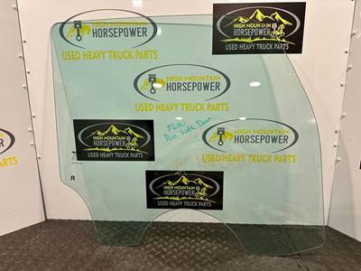 Kenworth T680 Right Front Door Glass