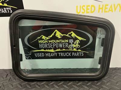 Peterbilt 587 Front Door Glass