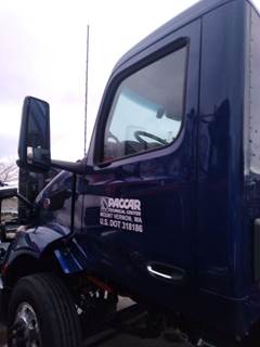 Peterbilt 579EV Left Door Mirror