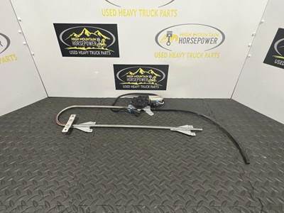 Peterbilt 587 Right Door Window Regulator