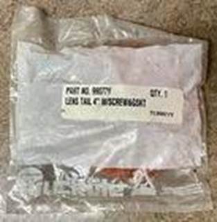 TRUCK-LITE 
99077Y -  9016A
Tail Light Lens 4" w SCREW & GASKET 