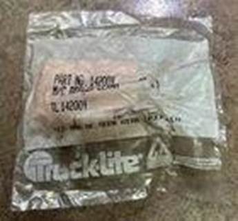 Truck-Lite 
Rectangular Marker Lamp 
14200Y