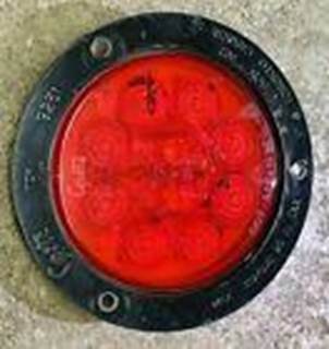 Grote  
Stop & Turn Light   
Part #'s: 5390 / 200924B / 9251 / 3101 5-528-474 