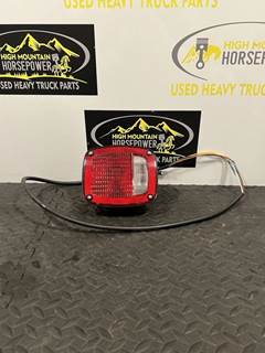 Exterior Light    DOT AILRST 90    (TAG#:  15244)